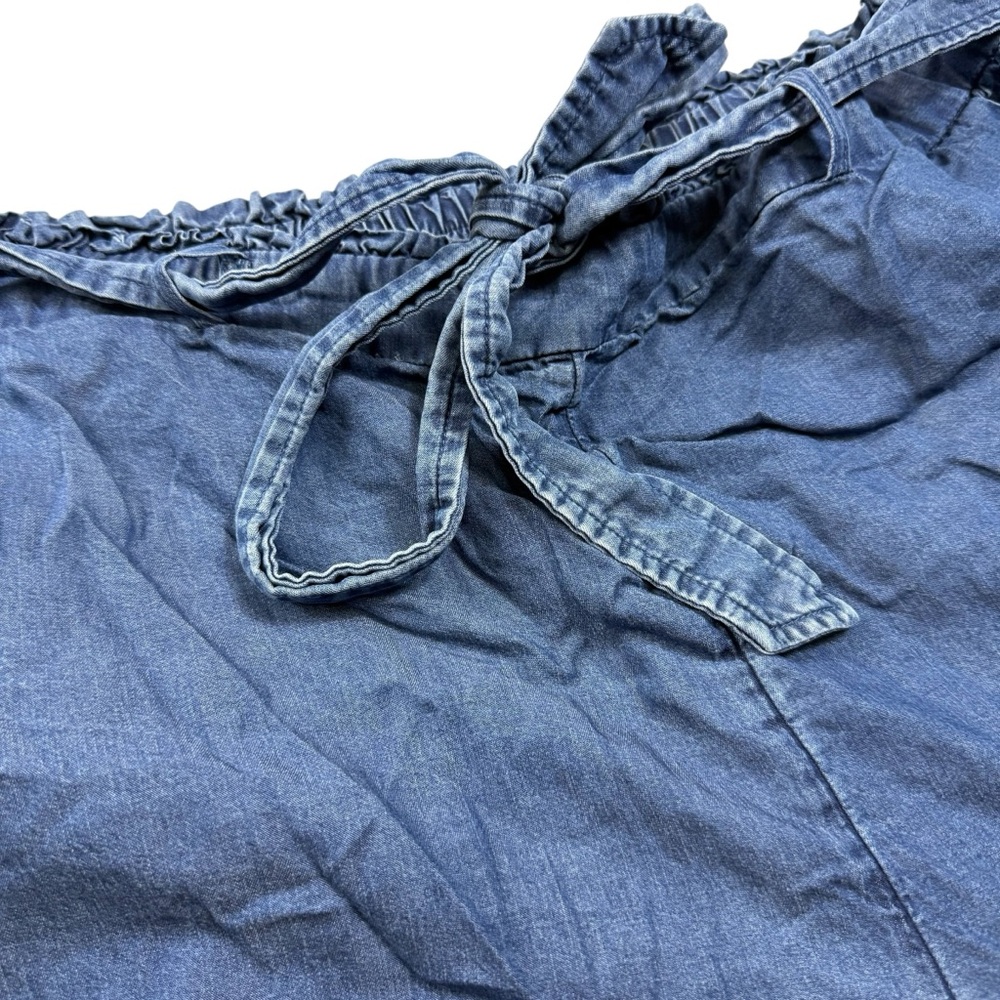 LC Lauren Conrad XL Chambray Denim Paperbag Waist Shorts Elastic Tie-Belt - Picture 2 of 9